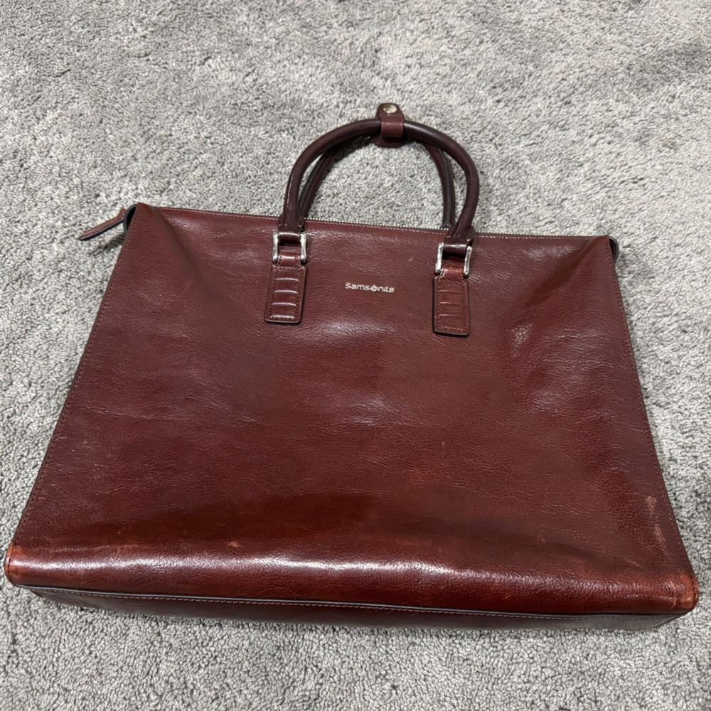 Vintage Samsonite Brown Leather Bag
